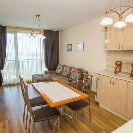 Guest Stela * צרבו