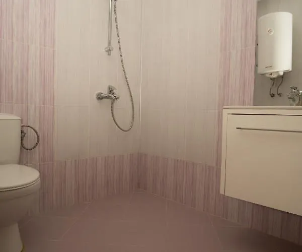 Guest Stela Apartment *