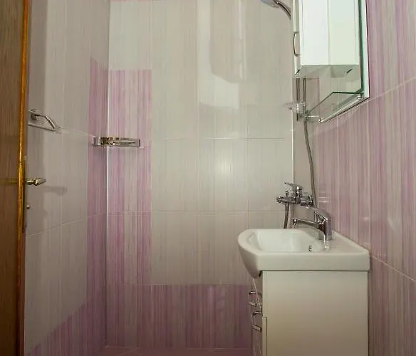 Guest Stela * Zarewo